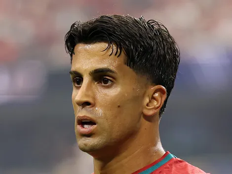Cancelo deve ser contratado pelo Barça antes do início da temporada