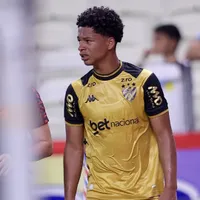 Zenit disputa Zé Lucas com o Flamengo