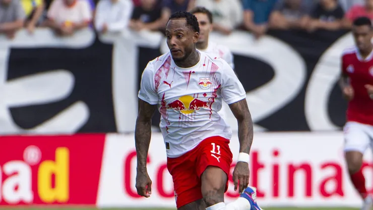 Fernando, atacante do RB Bragantino. Foto: Anderson Romao/AGIF