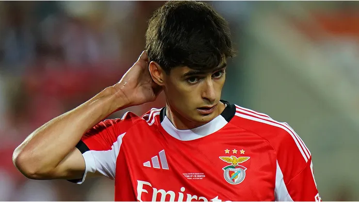 Antonio Silva, zagueiro do Benfica. (Photo by Gualter Fatia/Getty Images)