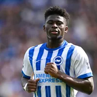 Manchester United retoma interesse por Carlos Baleba
