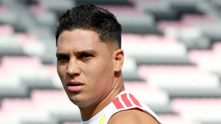 Quintero tem negociações em andamento com o Atlético-MG. Foto: Leonardo Fernandez/Getty Images