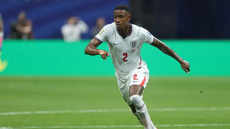 Ezri Konsa está na mira do Arsenal. Foto: Richard Pelham/Getty Images