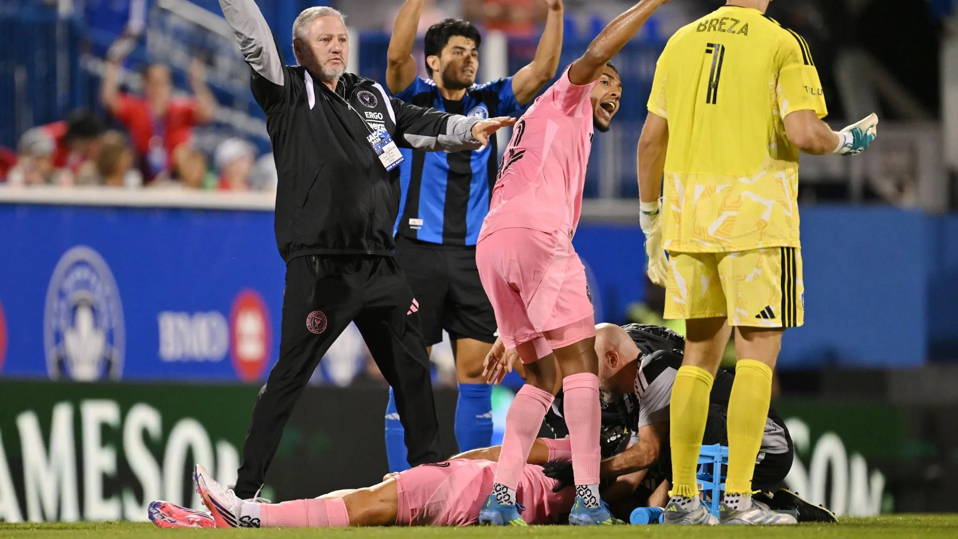 Atacante do Inter Miami sofreu pancada na cabeça (foto: Minas Panagiotakis/Getty Images)