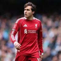 Chiesa responde rumores sobre possível de saída do Liverpool