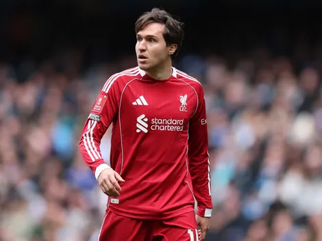 Chiesa responde rumores sobre possível de saída do Liverpool