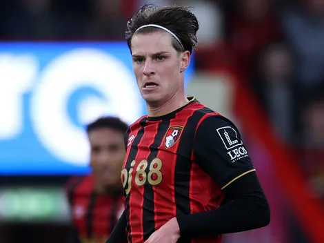 Chelsea volta à carga por Scott