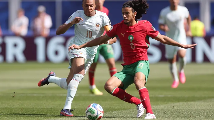 Bouaddi pode ser reforço do Manchester City (Lars Baron/Getty Images)