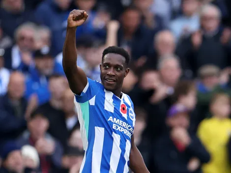 Danny Welbeck entra na mira do Chelsea de Xabi Alonso