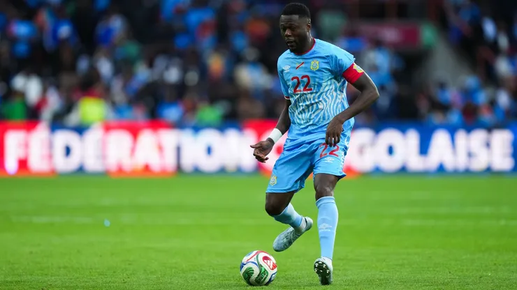 Mbemba jogou a Copa 2026 pela RD Congo
