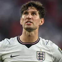 Inter tem acordo pessoal com zagueiro John Stones até 2028