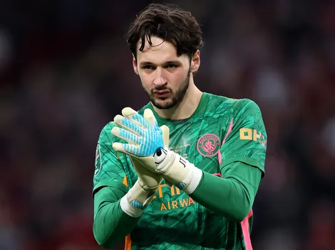 Leeds encaminha contratação de James Trafford
