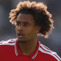 Zirkzee decide sair do United