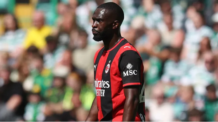 Fikayo Tomori em jogo do Milan. (Photo by WM Sport Media/Getty Images)