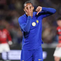 João Pedro decide amistoso e impede derrota do Chelsea