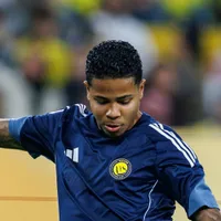 Wesley volta ao radar do Cruzeiro após recuo do Corinthians