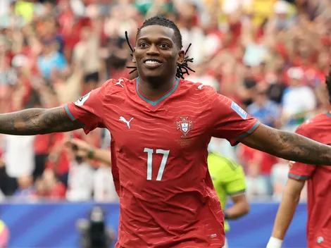 Fenerbahçe oferece R$ 70,2 milhões de salário a Rafael Leão