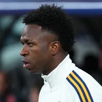 Mourinho apoia permanência de Vini Jr. no Real Madrid