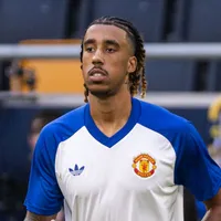 Leny Yoro quer recuperar espaço no Manchester United