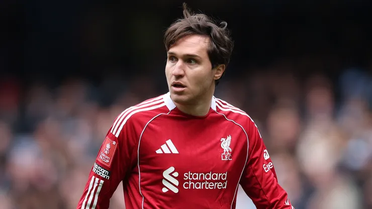 Federico Chiesa durante o jogo das quartas de final da Emirates FA Cup entre Manchester City e Liverpool. (Photo by Michael Regan/Getty Images)