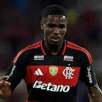 Zenit avalia negócio de R$ 120 milhões por Evertton Araújo