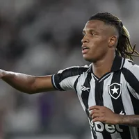 Danilo segue no Botafogo e Zenit muda alvo