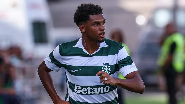 Luís Guilherme em jogo do Sporting. (Foto: Carlos Rodrigues/Getty Images)