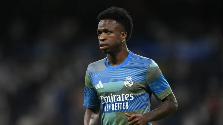 Vini antes de jogo pelo Real Madrid. Photo by Denis Doyle/Getty Images