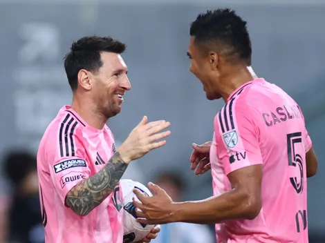 Abraço entre Casemiro e Messi vira destaque do jogo