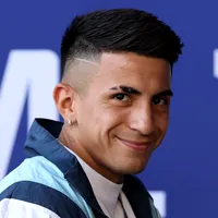 River acerta com Almada e Flamengo fica sem reforço