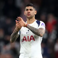 Atlético de Madrid negocia Cuti Romero e supera Arsenal