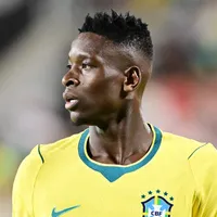 Zenit e Flamengo travam conversas por Luiz Henrique