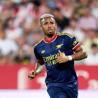 Agente de Gabriel Jesus realiza reunião com representante do Napoli