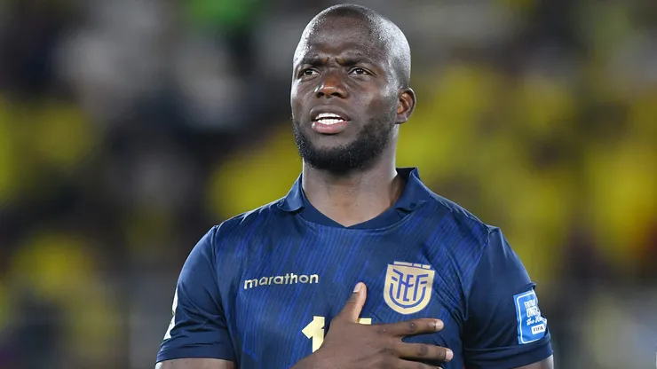 Enner Valencia of Ecuador lines up prior to the South American FIFA World Cup 2026 Qualifier match between Brazil and Uruguay at Arena Fonte Nova on November 19, 2024 in Salvador, Brazil.