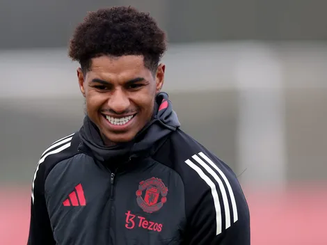 Marcus Rashford deve permanecer no Manchester United