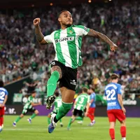 Barcelona abre conversas por Natan para substituir Araújo