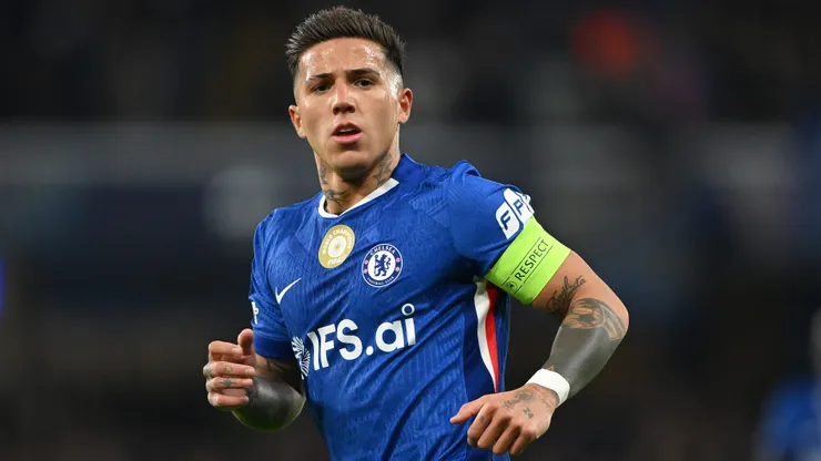 Enzo Fernandez of Chelsea in actio during the UEFA Champions League 2025/26 Round of 16 Second Leg match between Chelsea FC and Paris Saint-Germain FC at Stamford Bridge on March 17, 2026 in London, England.