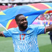 Bakambu não acerta com o Internacional e segue livre