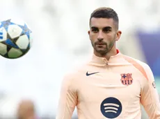 Ferrán Torres precisa ficar no Barcelona