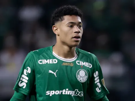 Luis Pacheco é observado pelo PSG durante jogo do Palmeiras