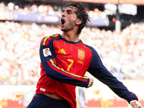 PSG fecha com Ferran Torres por R$ 300 milhões