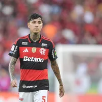 Pulgar deve ficar no Flamengo nesta temporada