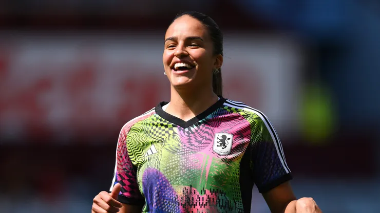 Gabi Nunes antes da partida da Barclays Women's Super League entre Aston Villa FC e Brighton & Hove Albion FC. (Photo by Ben Roberts Photo/Getty Images)