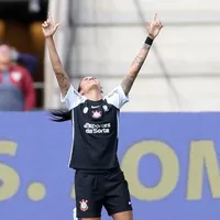 Jaqueline faz história e bate recorde pelo Corinthians