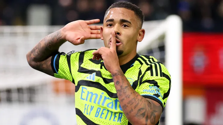 Gabriel Jesus of Arsenal celebrates after scoring the team's second goal during the Premier League match between Luton Town and Arsenal FC at Kenilworth Road on December 05, 2023 in Luton, England.