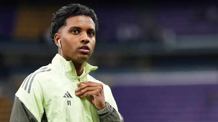Rodrygo of Real Madrid looks on as he inspects the pitch prior to the LaLiga EA Sports match between Real Madrid CF and FC Barcelona at Estadio Santiago Bernabeu on October 26, 2025 in Madrid, Spain.