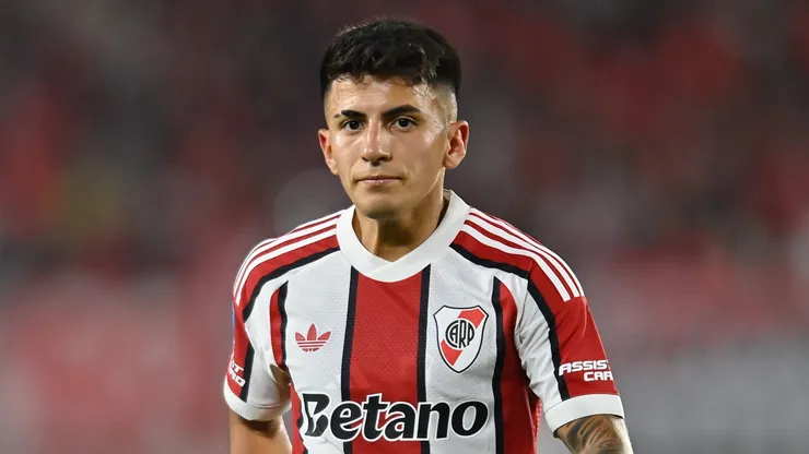 Thiago Almada estreou com boa participação na vitória sobre o Argentinos Juniors. Foto: Divulgação River Plate