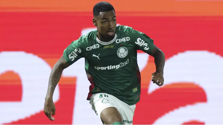 Palmeiras não pretende negociar Allan com o Manchester City.