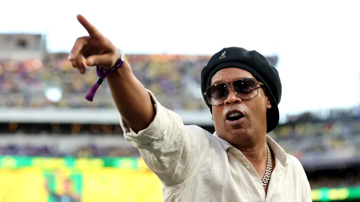 Ronaldinho assiste à partida do Grupo C da Copa do Mundo da FIFA 2026 entre Brasil e Haiti no Estádio da Filadélfia em 19 de junho de 2026 na Filadélfia, Pensilvânia. (Foto de Dan Mullan/Getty Images)