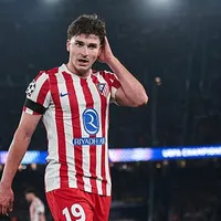 Julián Álvarez espera pelo Barcelona após rejeitar Arsenal